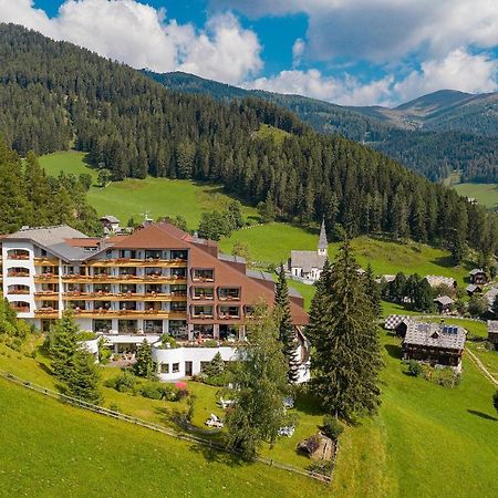 Hotel St. Oswald Bad Kleinkirchheim Buitenkant foto