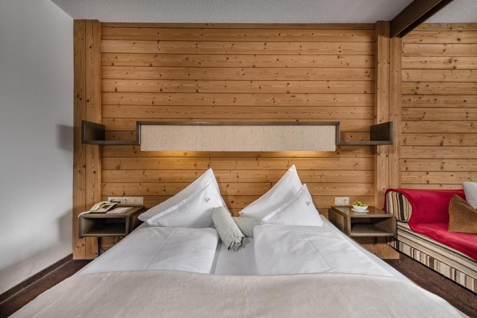Hotel St. Oswald Bad Kleinkirchheim Buitenkant foto