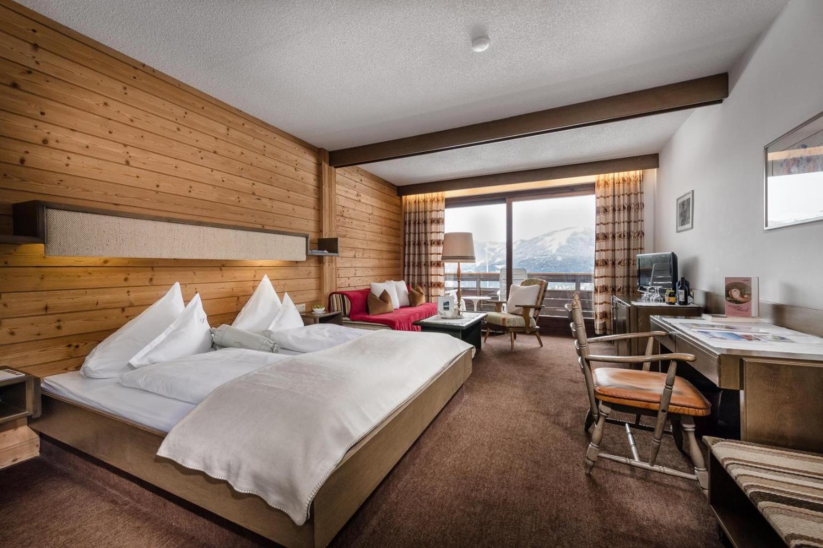 Hotel St. Oswald Bad Kleinkirchheim Buitenkant foto