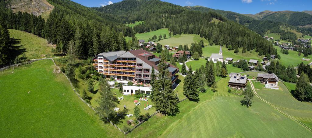 Hotel St. Oswald Bad Kleinkirchheim Buitenkant foto