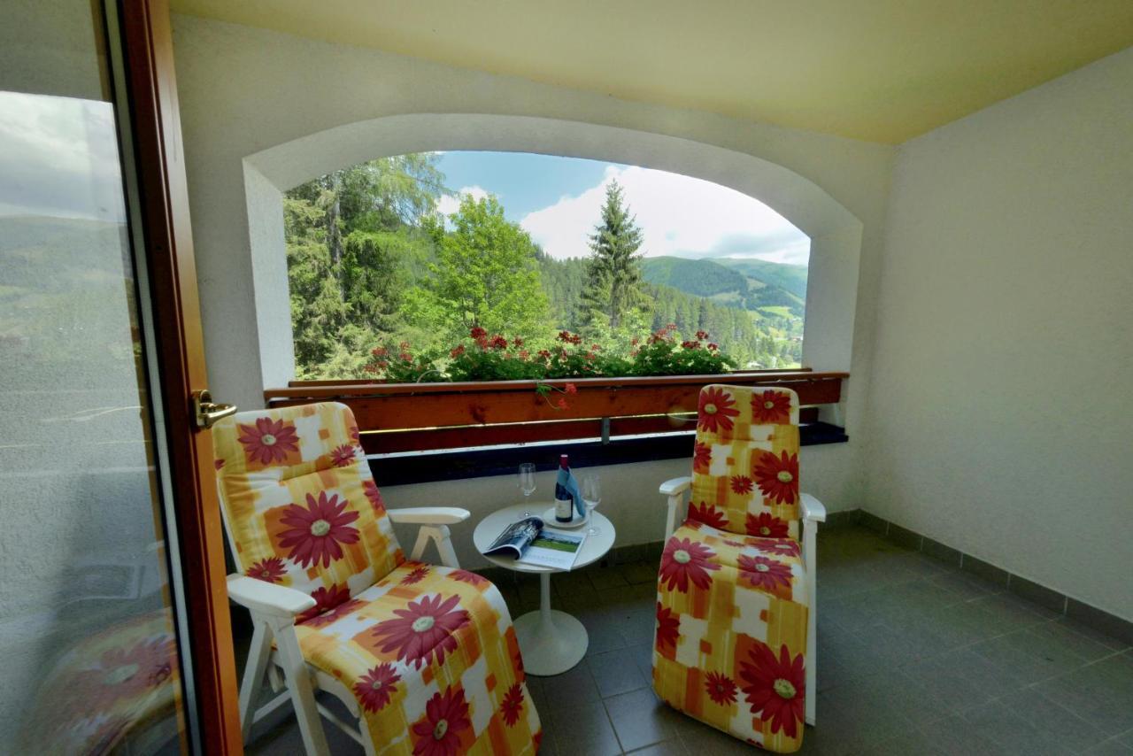Hotel St. Oswald Bad Kleinkirchheim Buitenkant foto